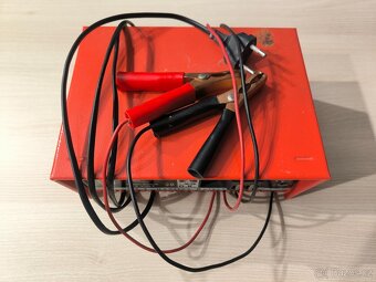 Nabíječka autobaterií ABSAAR - 2