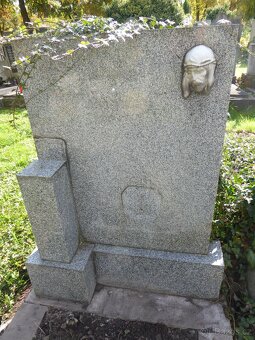 HROBOVÉ MÍSTO - HROB - PLZEŇ - 2