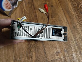 Autoradio CD, MP3,USB,SD, RDS - 2