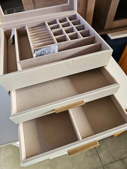 Nová šperkovnice - 2