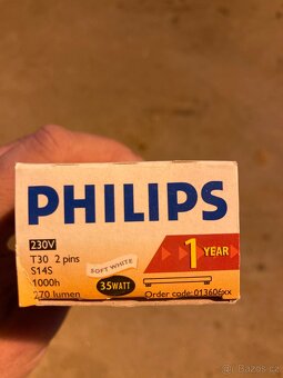 Zářivka PHILIPS - 2