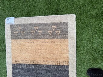 Koberec 300x80 nove - 2