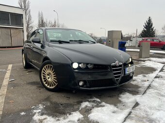 Alfa Romeo 159 - 2