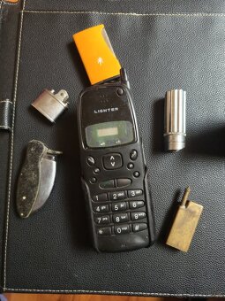 Staré zapalovače - 2