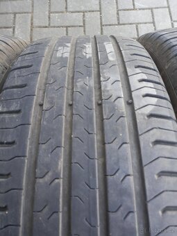 Letni pneu 215/60/17 - 2