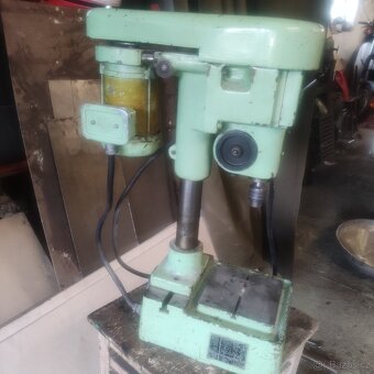 Stolní vrtačka - 2