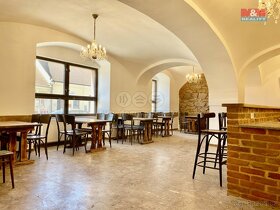 Pronájem restaurace, 300 m², Blatná, ul. náměstí Míru - 2