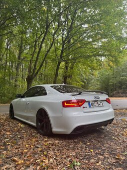 Audi RS5 4,2 FSi 331kw NUTNO VIDĚT - 2