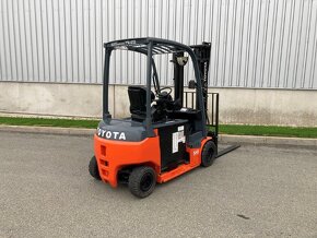 Čelní vysokozdvižný vozík TOYOTA 8FBMT20 /PS4539/ - 2