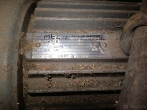 Elektromotor s převodovkou i vyměním - 2