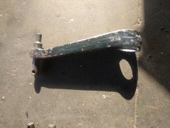 Ramena víka hydrauliky Zetor 5211,5245-7711,7745 - 2