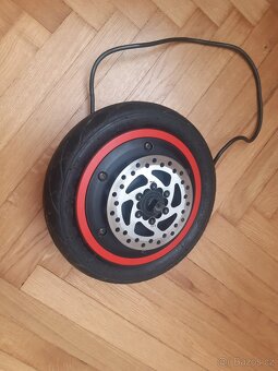 Kolo s motorem na koloběžku - 2