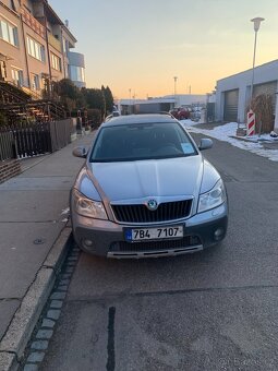 Škoda Octavia Combi Scout 1,8 TFSI (112 kW) na náhradní díly - 2