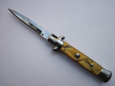 Vystřelovací nůž italský AKC stiletto - 2