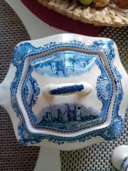 Anglický porcelán- konvice a 4 stojany na vejce - 2