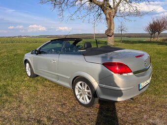Opel Astra h cabriolet - 2