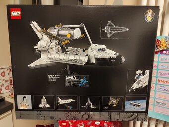 LEGO Icons 10283 NASA Space Shuttle - 2