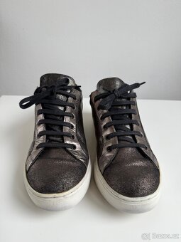 Kožené tenisky Kaporal Jeans, vel. 40 – stylové a pohodlné - 2