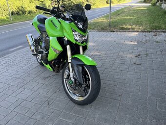 Kawasaki Z1000 - 2