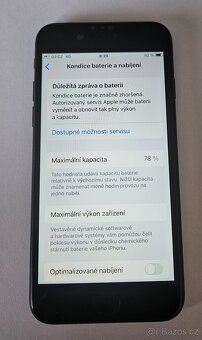 iPhone SE 2020 v hezkem stavu - 2