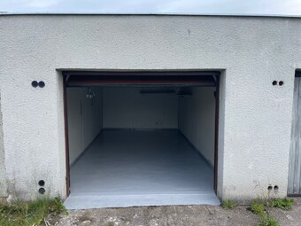 22m2 garáž v Červeném Kostelci U Kaštánku - 2