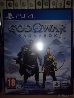 PS4 Pro – výkonná verze PlayStationu 4 Bílá - 2