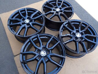 Alu disky černé na Škoda 17", 5x112, ET 52, šíře 7,5J - 2