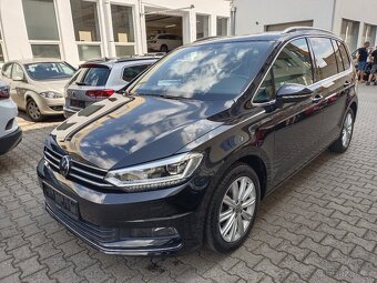 VW Touran Highline 2.0TDI 110kW DSG r.v.24 Taž. 7-míst 22tkm - 2