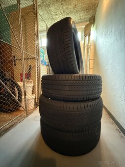 Letni guma Pirelli 215/55/R18 - 2