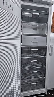 Zásuvkový mrazák GORENJE, výška 177 - 2
