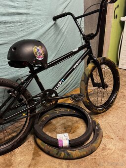 Kolo BMX Mafia Bikes Kush 1+ nové pláště, prilba a duše - 2