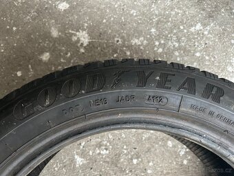 Zimní pneu 195/55/16 Goodyear - 2