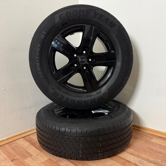 JEEP GRAND CHEROKEE 5x127 R18 ET38+CELOROČNÍ 255/65R18 - 2