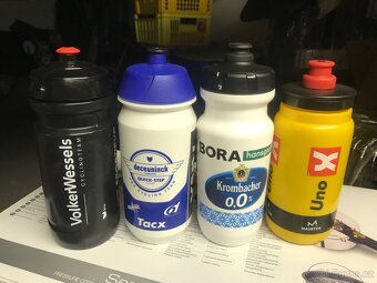 Cyklistické bidony, sportovní láhev Dove, pennyboard - 2