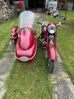 Jawa 250 Sidecar - 2