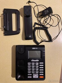 Stolní telefon se slotem pro SIM kartu, Maxcom - 2