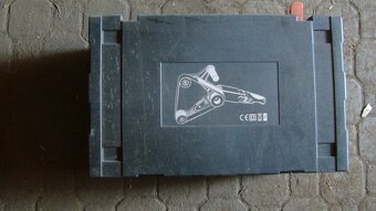 Ruční obvodová pásová bruska - 2