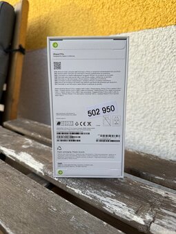 iPhone 17 pro, 256GB, Cosmic Orange - 2