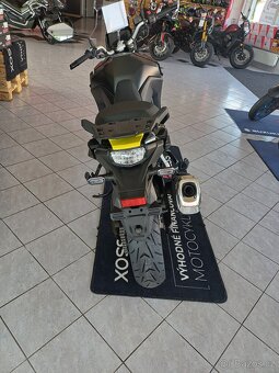 Suzuki V Strom 800 - 2