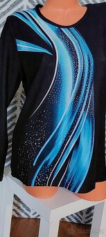 KRÁSNÝ NOVÝ DÁMSKÝ SVETŘÍK - ERBOSSI - vel. L/XL - 2