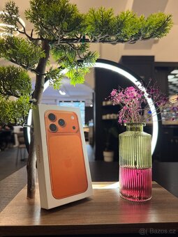 iPhone 17 Pro Max 256 (Cosmic Orange) - 2