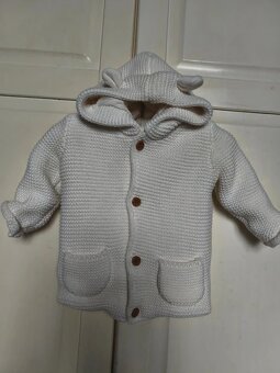 Pletený kabátek s oušky - 2