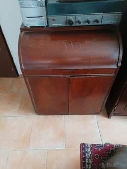 Starozitna skrinka - 2