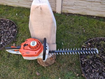 Prodám plotostřih Stihl HS46C - 2