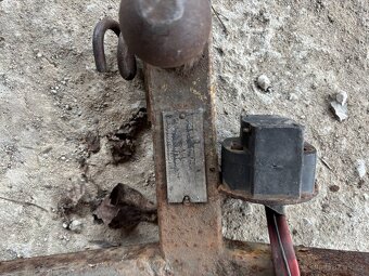 Škoda 100/1000 - tažné zařízení - 2