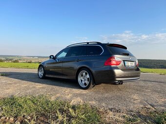 Bmw E91 325i 160kw - 2