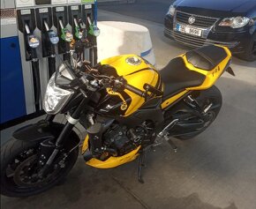 Yamaha FZ1N ČR původ, jen 40 tis. ověřených km nájezd. - 2