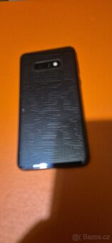 Samsung galaxy s10e - 2