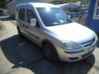 Opel combo 1.6 tour benzín - 2