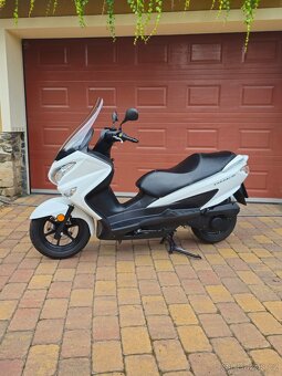 Suzuki Burgman 125 ABS - 2